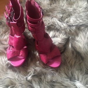 Pink Wedges worn twice still in good condition